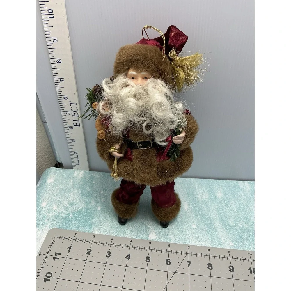 Santa Claus Figurine‎ Ornament 9'
